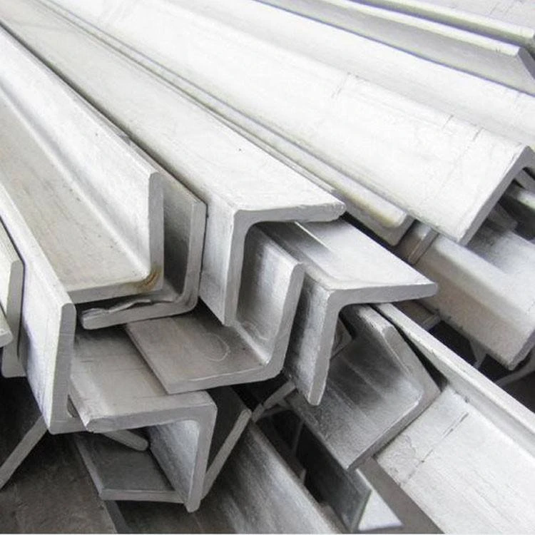Acciaio inossidabile 304 Bar angolare laminato a caldo 1.4301 SUS304 TP304 SS Angolo ferro 30*30*3mm 1