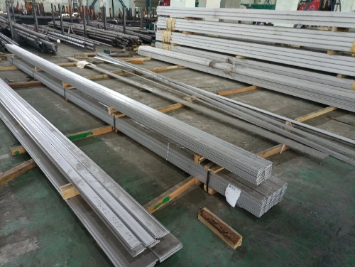 SS 304L Flat Bar laminato a caldo AISI 304L Flat Bar in acciaio inossidabile 80*8*6000mm 0